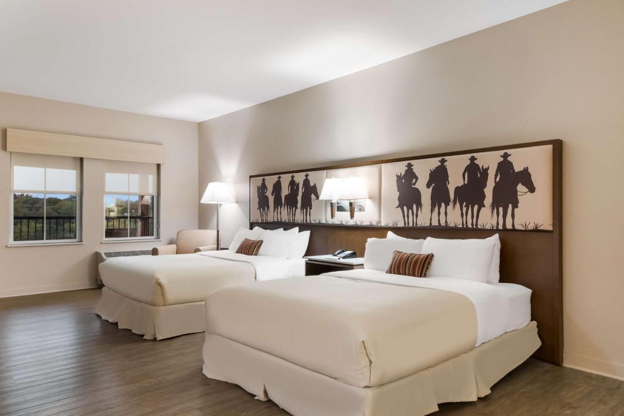 Best Western Bandera Suites & Saloon Eksteriør bilde
