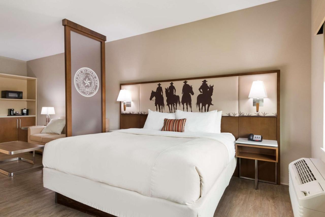 Best Western Bandera Suites & Saloon Eksteriør bilde